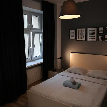 Miramar Studio & Flats Poznan Exterior photo